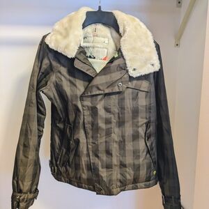 Burton Dutchess Snowboard Jacket in Brown Checkered  Women’s Size Small